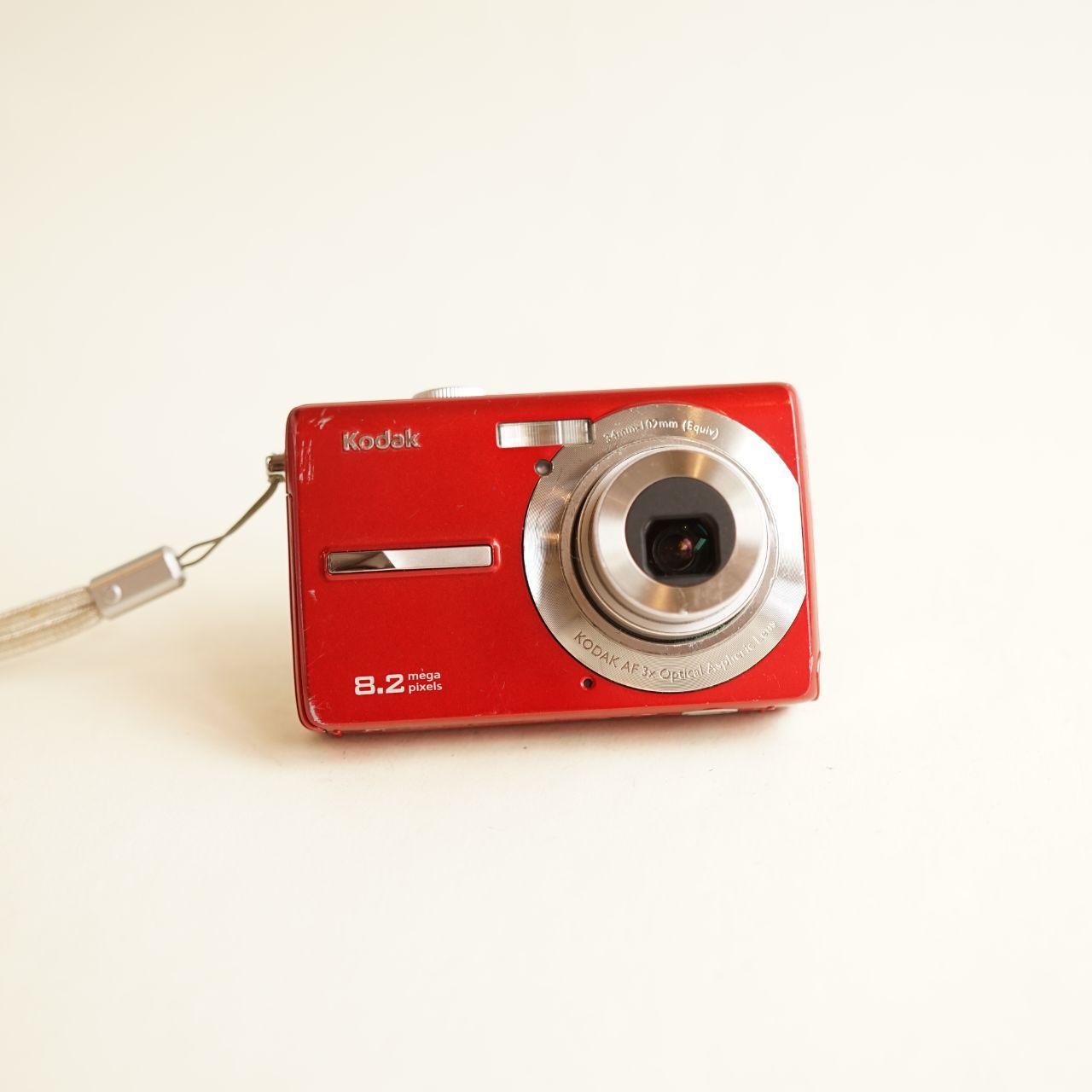Kodak EasyShare M863 Digital Camera | 8.2MP | Tested & Working | Red