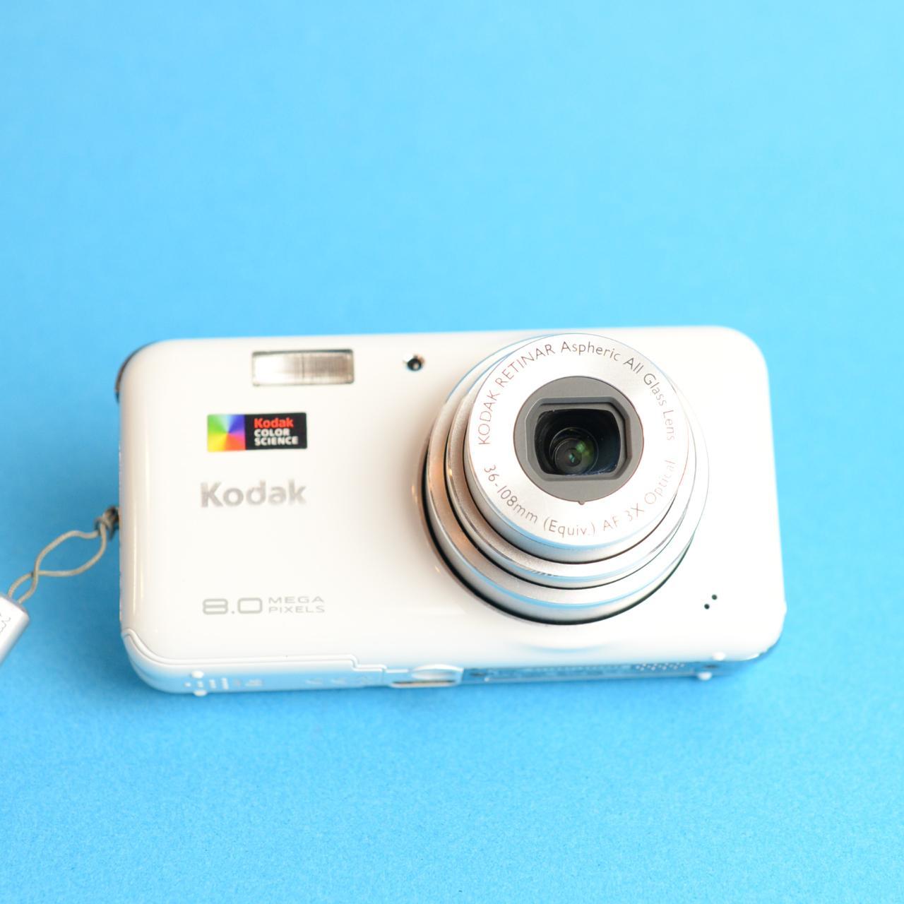 Kodak EasyShare V803 Digital Camera | 8.0MP | Tested & Working | White