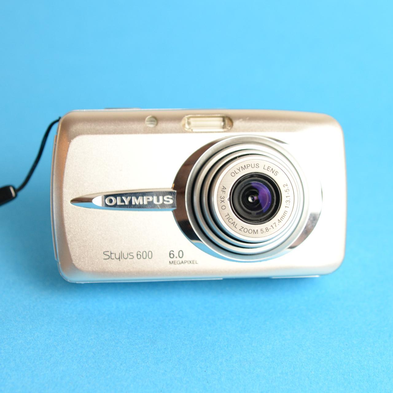 Olympus Stylus 600 Digital Camera | 6MP | Silver