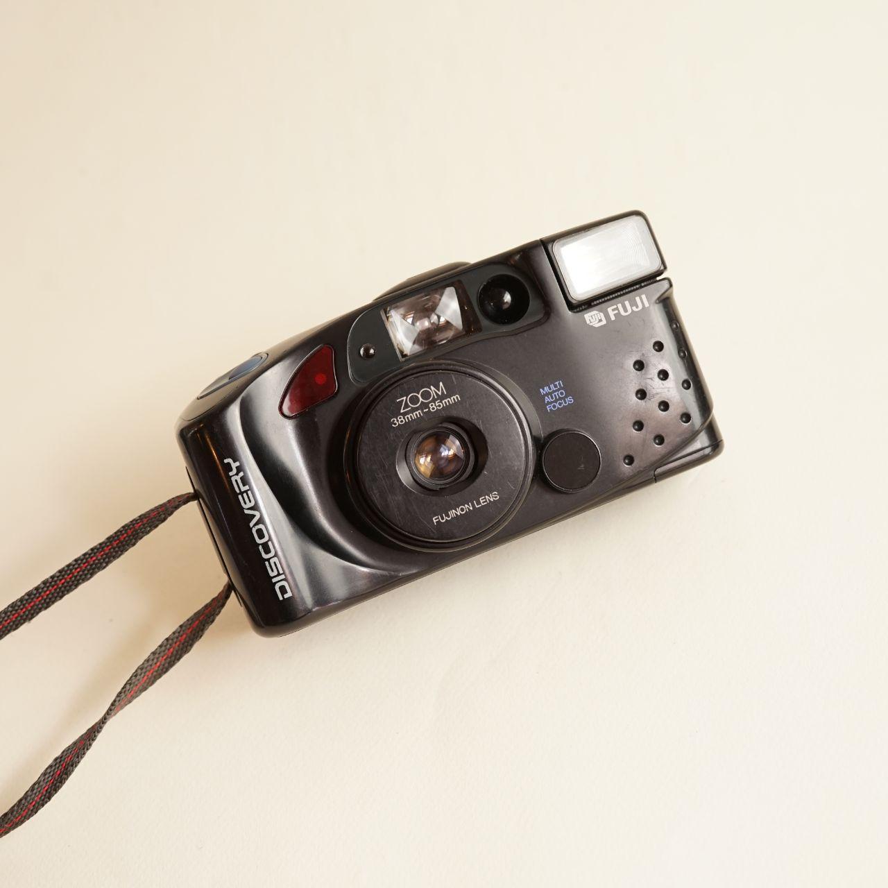 Fujifilm Discovery 900 Zoom Plus Film Camera | 35mm Point & Shoot | Tested & Working | Black
