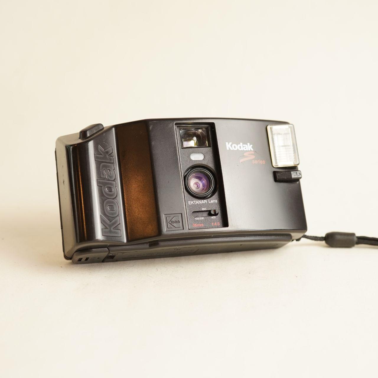 Kodak S300MD Film Camera | 35mm Point & Shoot | Tested & Working | Black