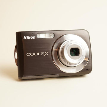 Nikon Coolpix S210 Digital Camera | 8MP | Tested & Working | Brown