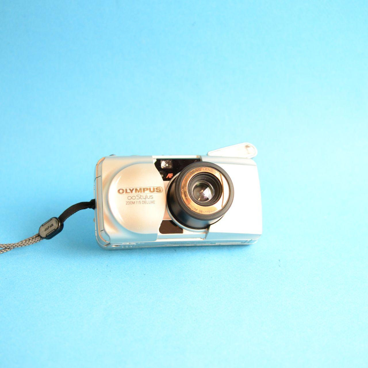 Olympus Infinity Stylus Zoom 115 Deluxe Film Camera | 35mm Point & Shoot | Tested & Working | Gold