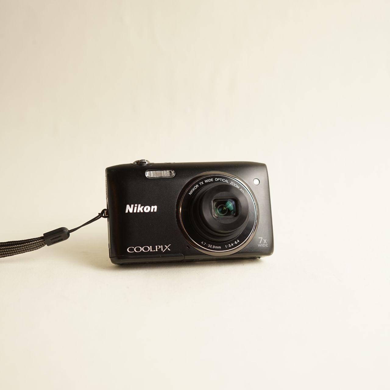 Nikon Coolpix S3400 Digital Camera | 20.1MP | Tested & Working | Black