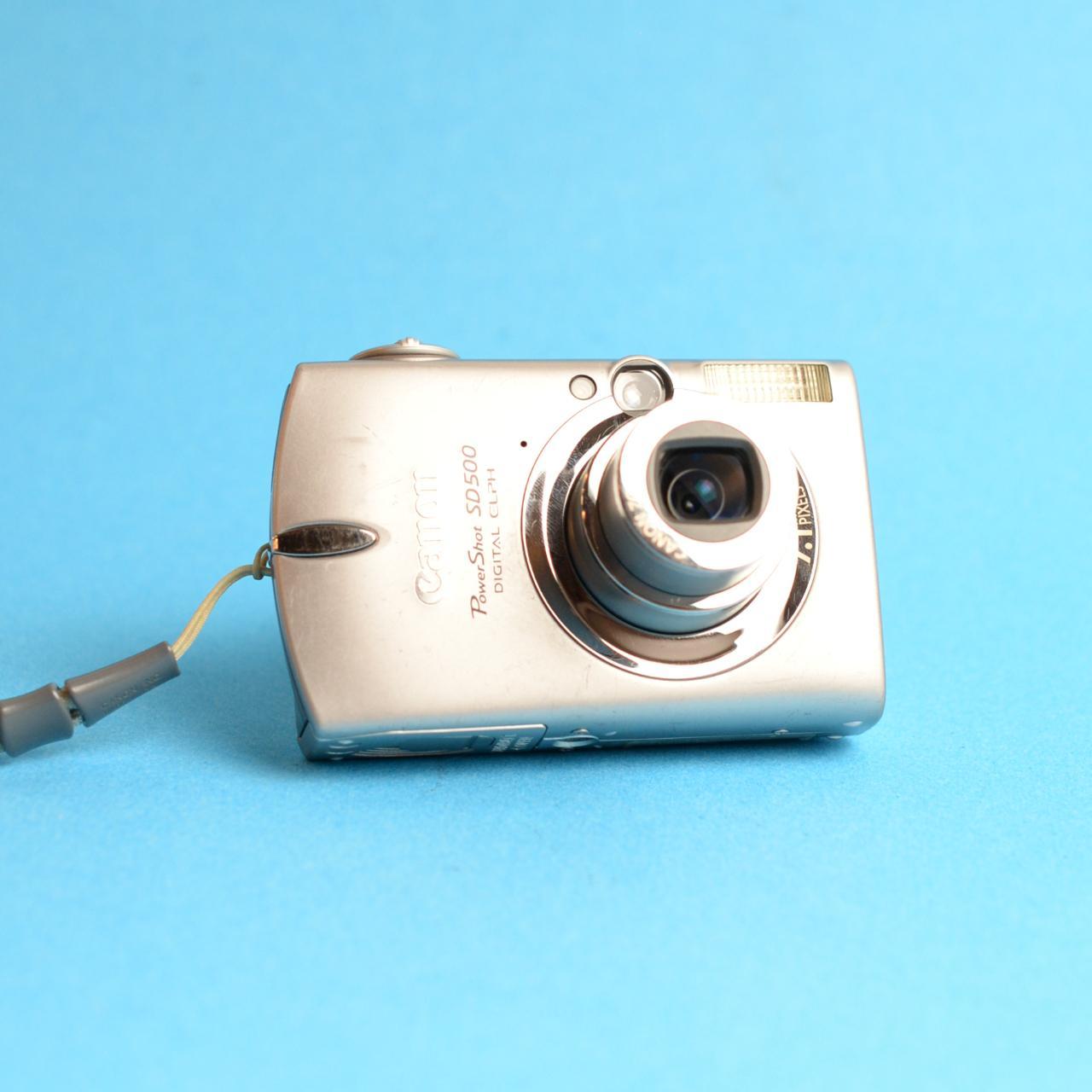 Canon PowerShot SD500 Digital Camera | 7.1MP | Tested & Working | Silver
