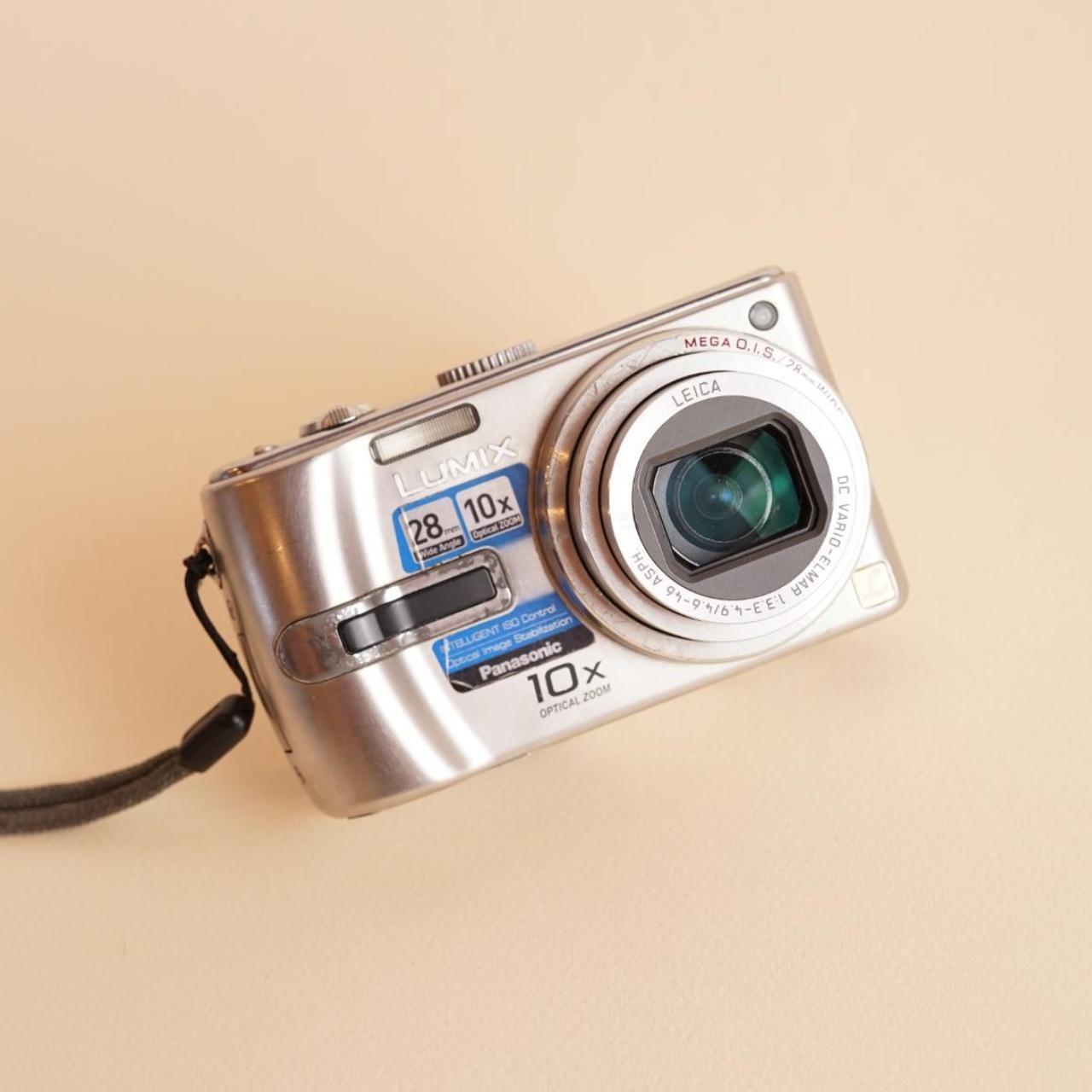 Panasonic Lumix DMC-TZ3 Digital Camera | 7MP | Tested & Working | Silver