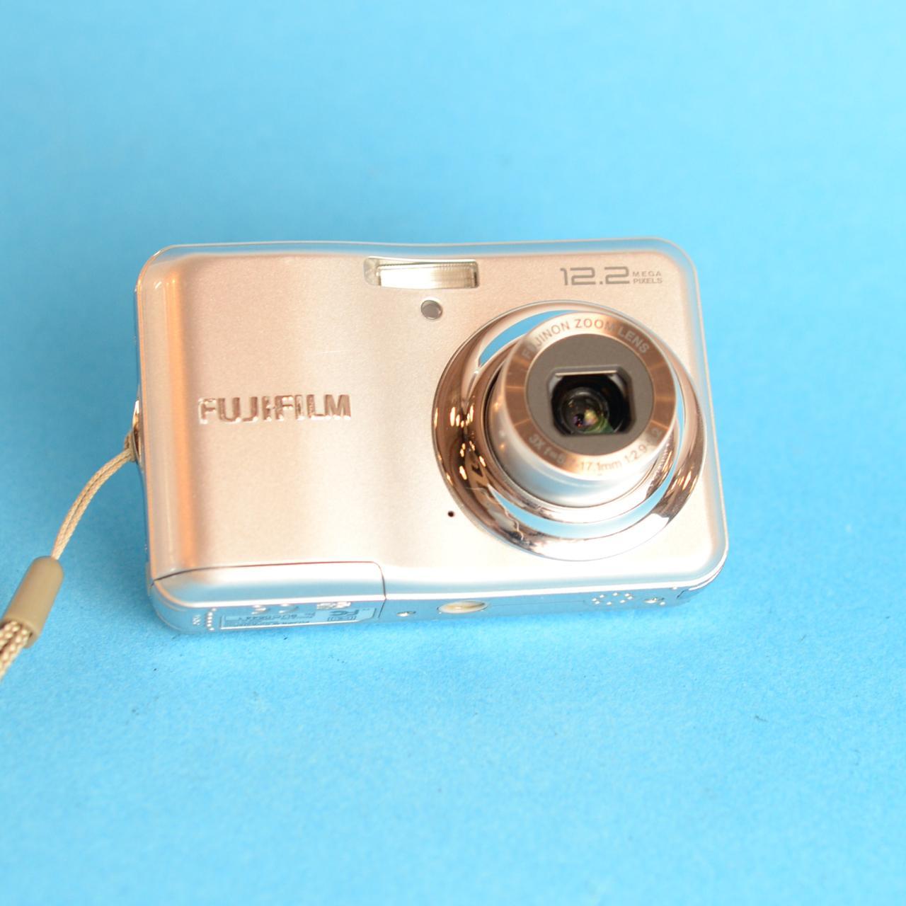 Fujifilm Finepix A220 Digital Camera | 12.2MP | Tested & Working | Silver