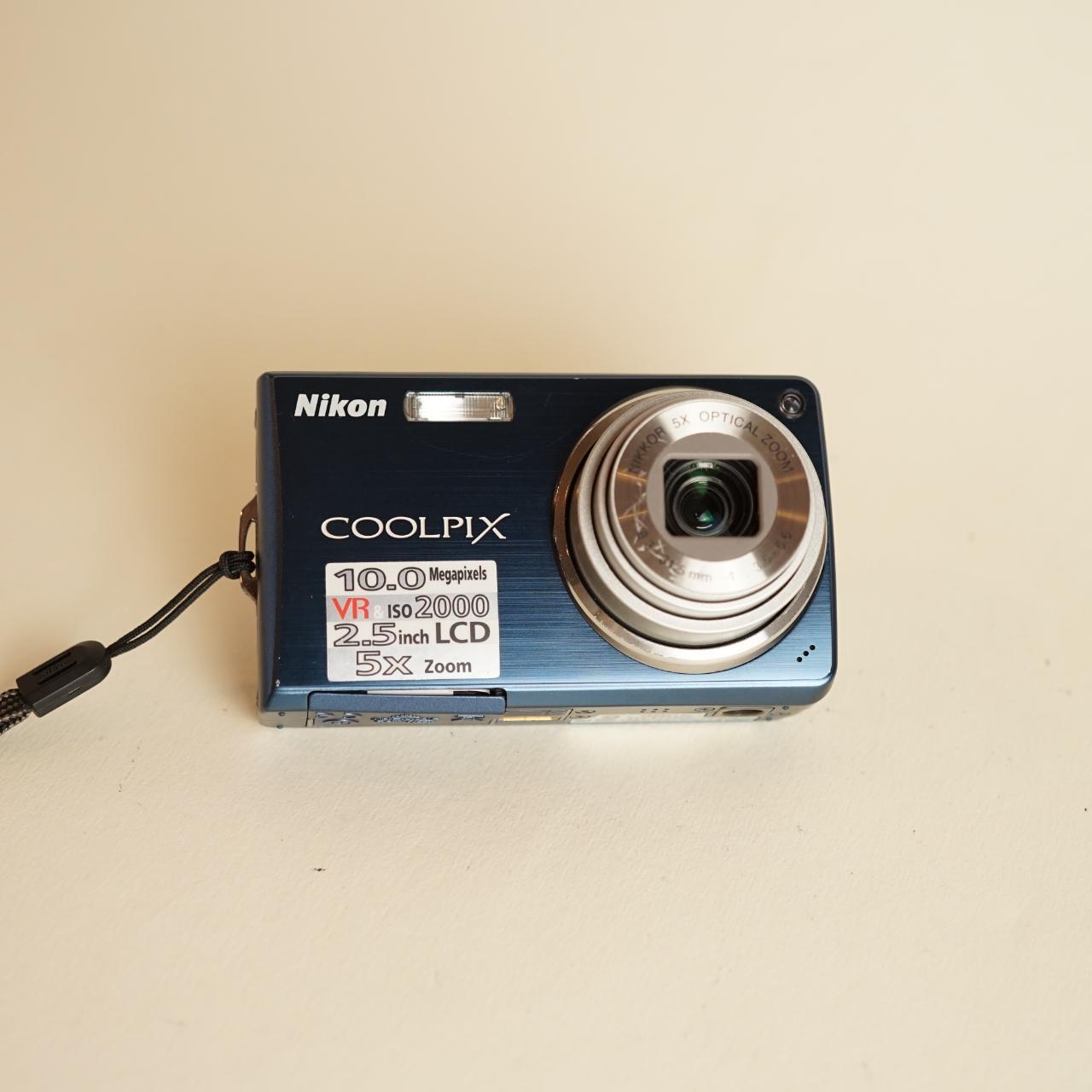 Nikon Coolpix S550 Digital Camera | 10MP | Tested & Working | Blue