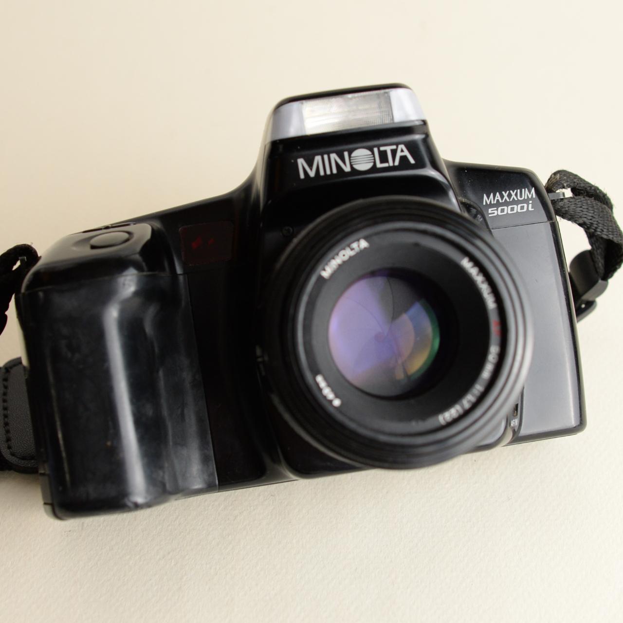 Minolta Maxxum 5000i | 35mm SLR Film Camera | Black