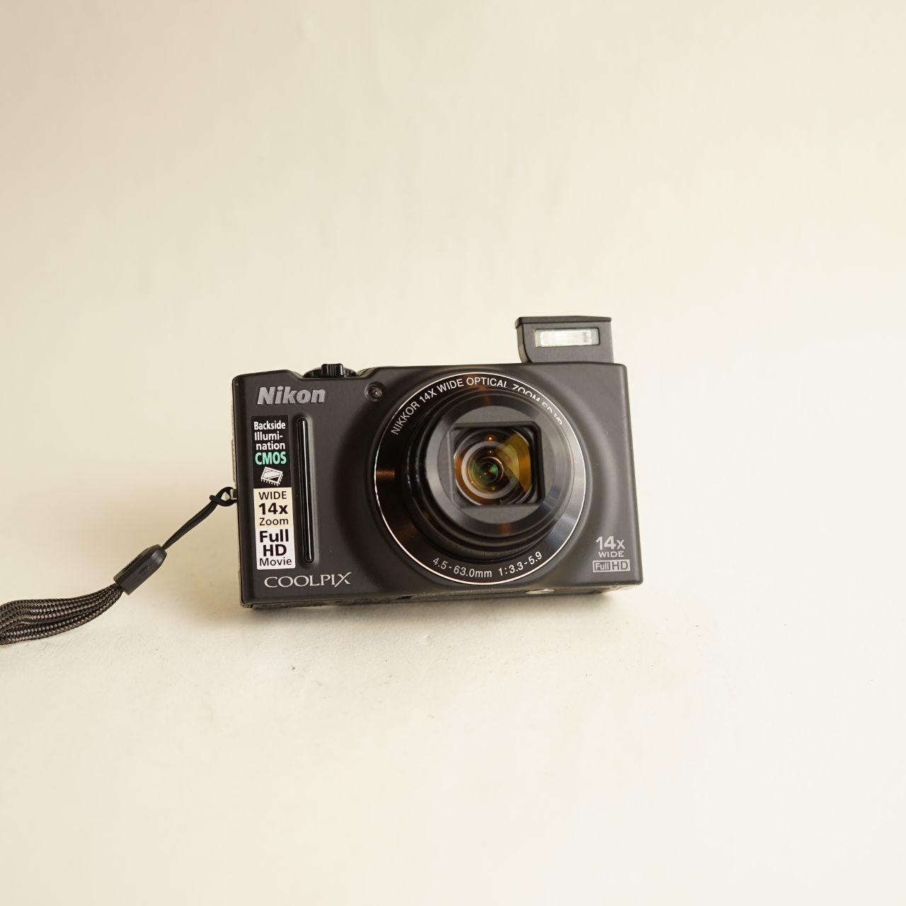 Nikon Coolpix S8200 Digital Camera | 16.1MP | Tested & Working