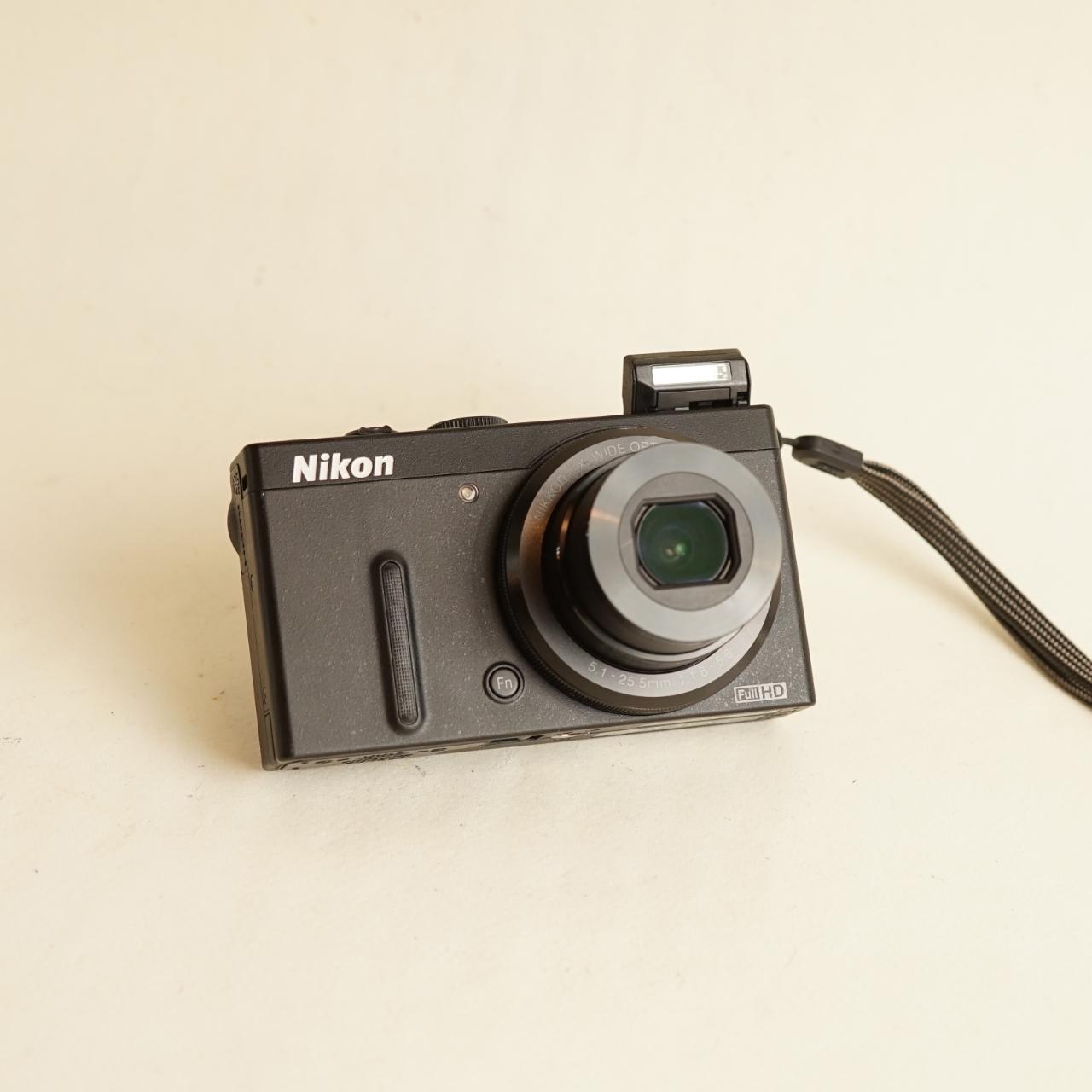 Nikon Coolpix P330 Digital Camera | 12.2MP | Tested & Working | Black