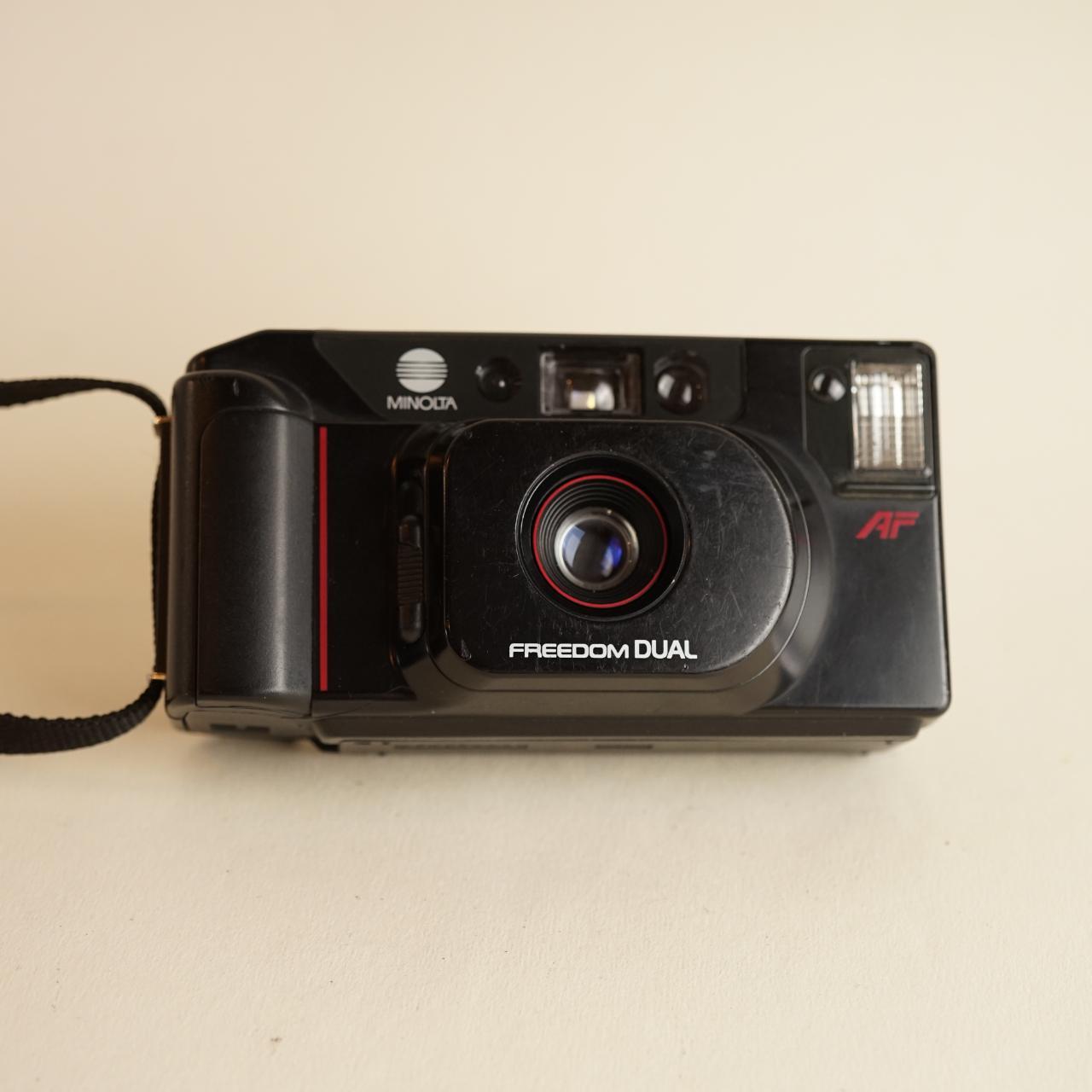 Minolta Freedom Dual 35mm Film Camera | Point and Shoot | Tested and Working | Black