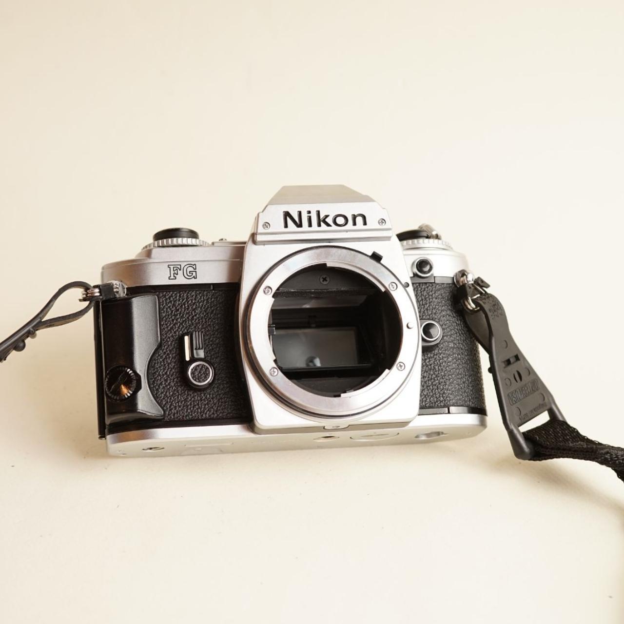 Nikon FG 35mm SLR Film Camera | Tested & Working | Black & Silver