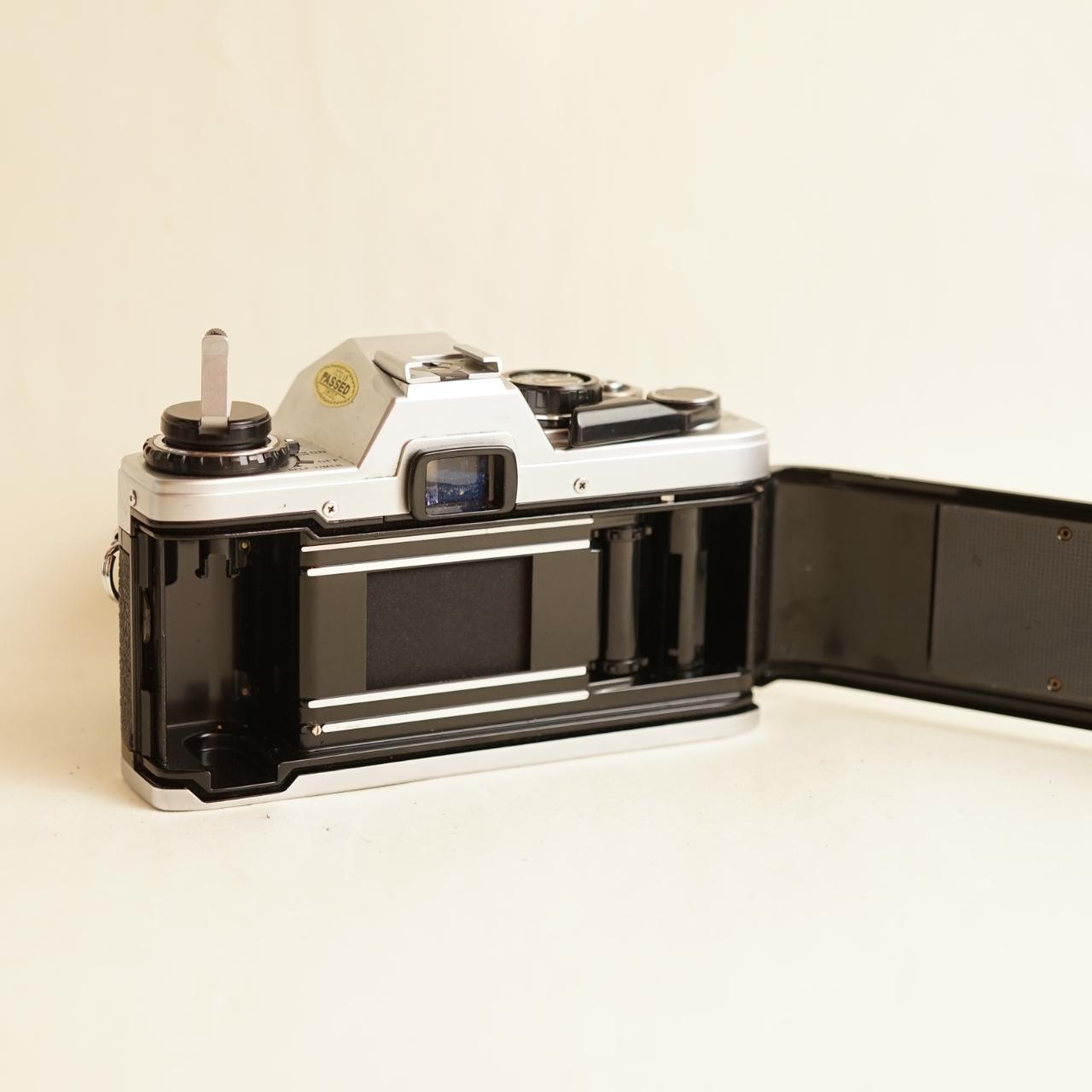 Olympus OM-10 Film Camera | 35mm SLR | Tested & Working | Grey & Black