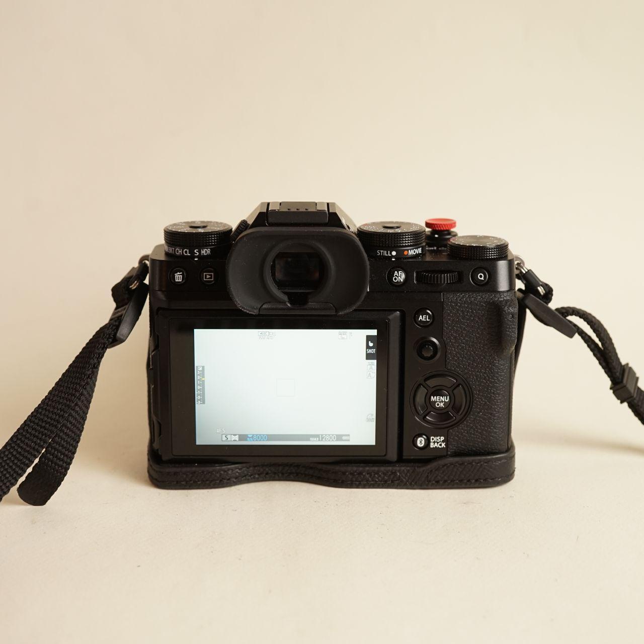 Fujifilm X-T5 Digital Camera (382 Shutter Count) | 40.2MP APS-C Mirrorless | Tested & Working | Black