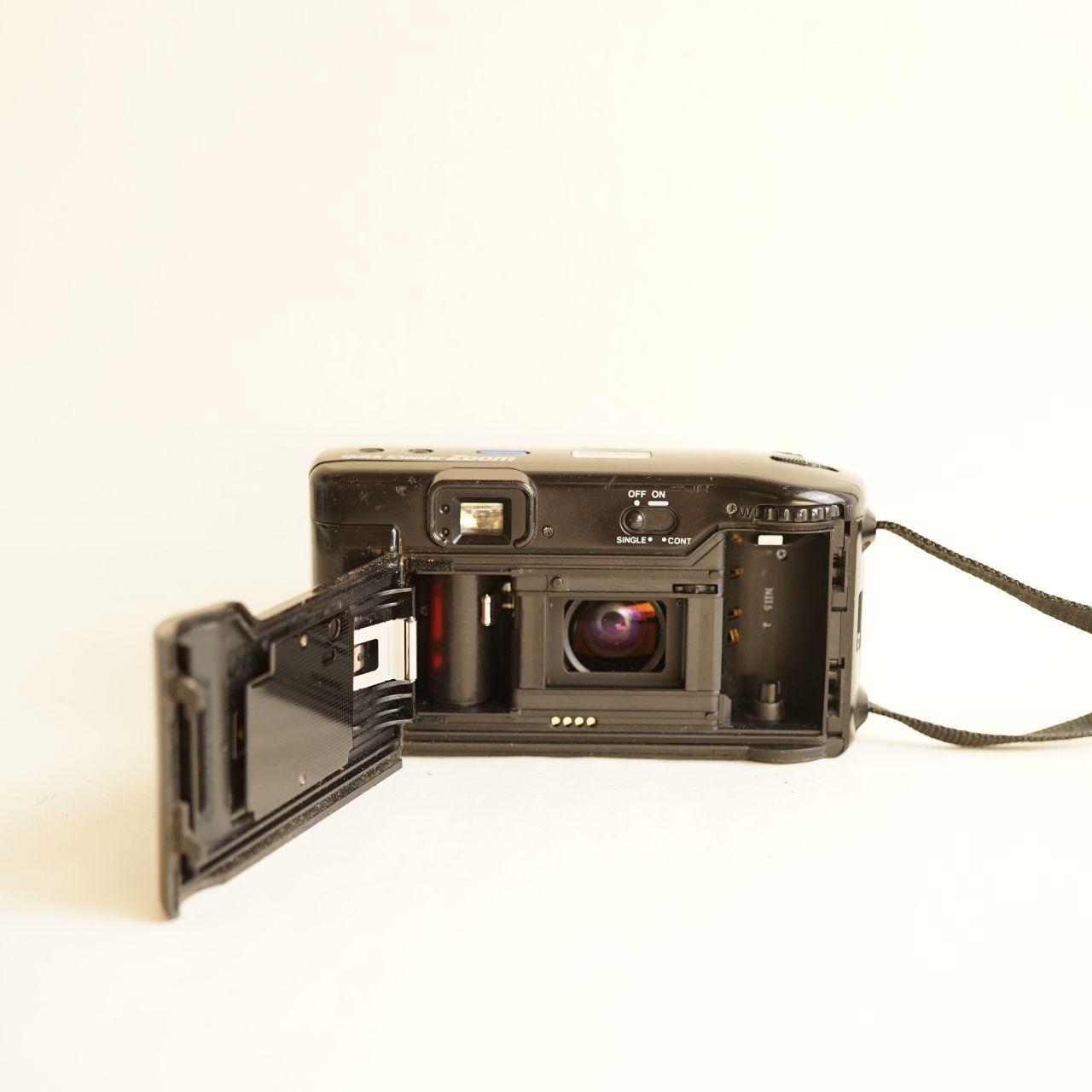 Olympus Quick Shooter Zoom Film Camera | 35mm Point & Shoot | Tested & Working | Black