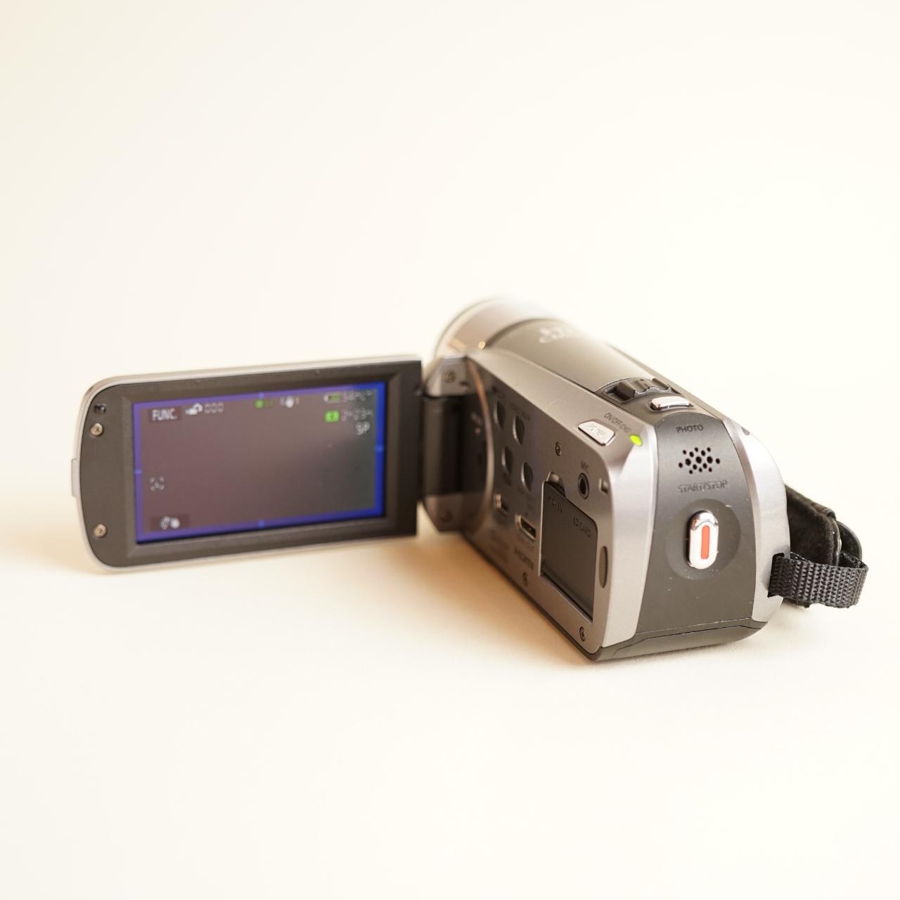 Canon Vixia HF R200 Camcorder | HD Video | Tested & Working | Silver
