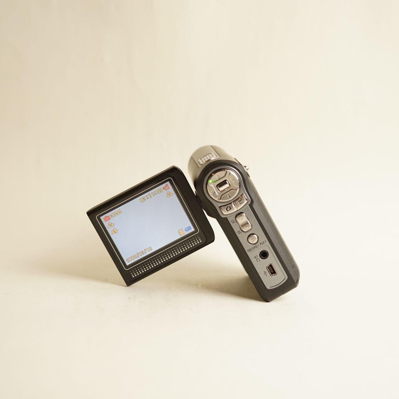 Vivitar DVR 550 Digital Camcorder | Tested & Working | Grey