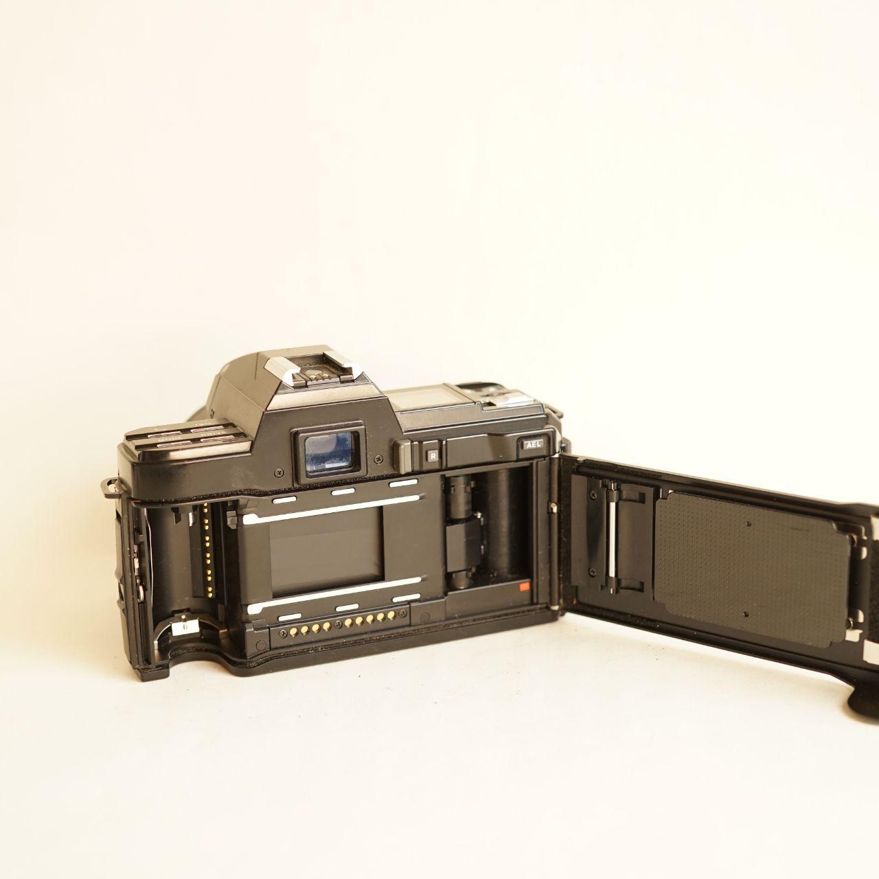 Minolta 7000 Maxxum Film Camera | 35mm SLR | Tested & Working | Black