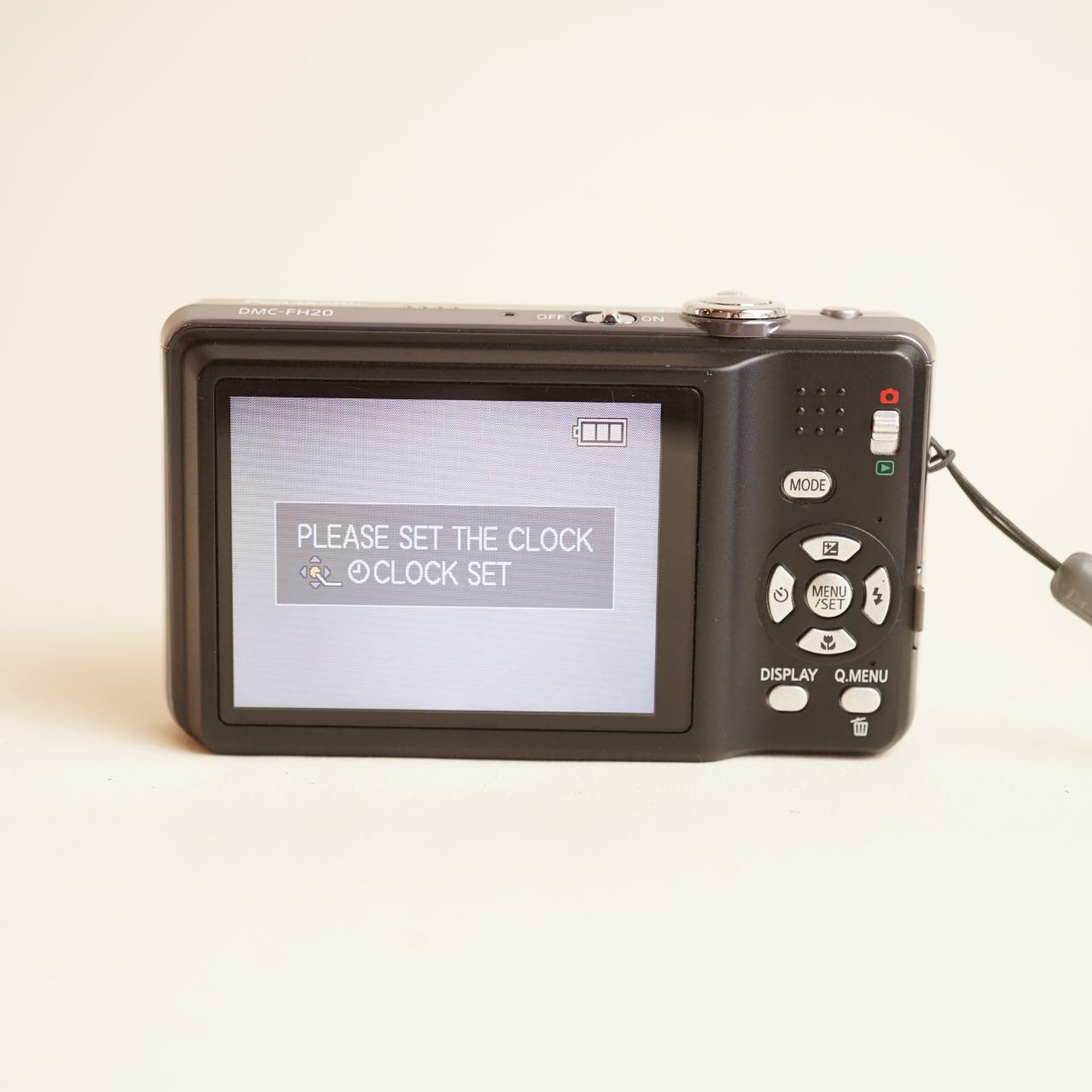 Panasonic Lumix DMC-FH20 Digital Camera | 14.1MP | Tested & Working | Black
