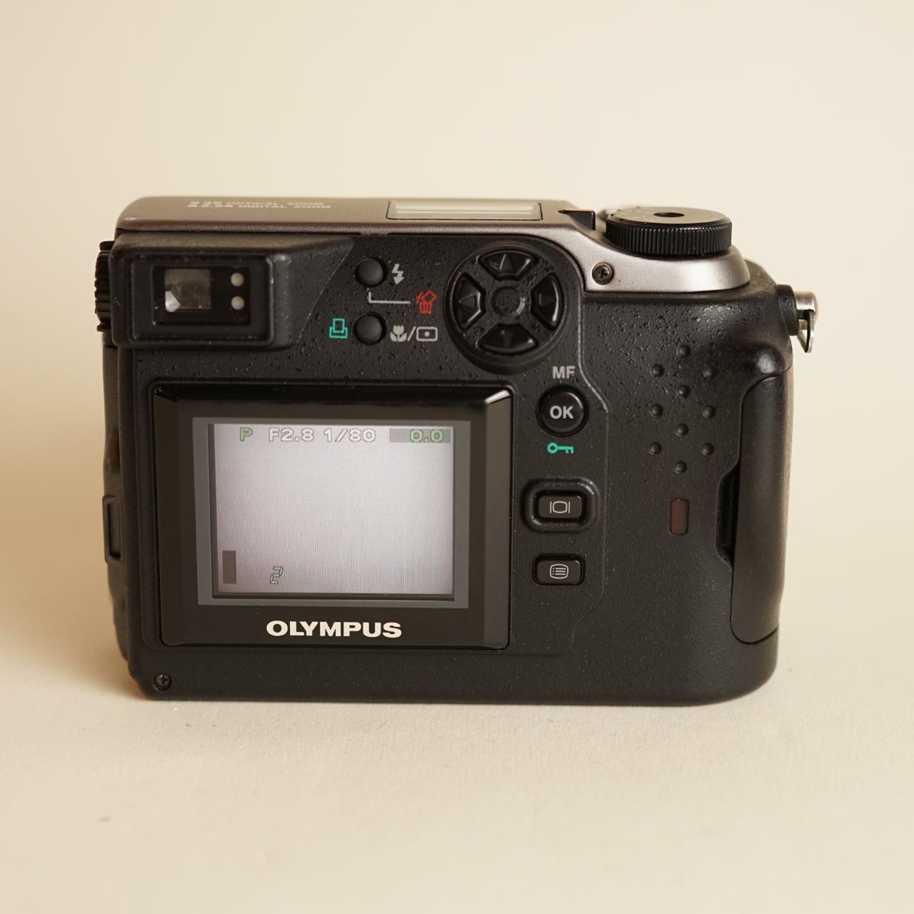 Olympus Camedia C-3000 Digital Camera | 3.3MP | Tested & Working | Grey