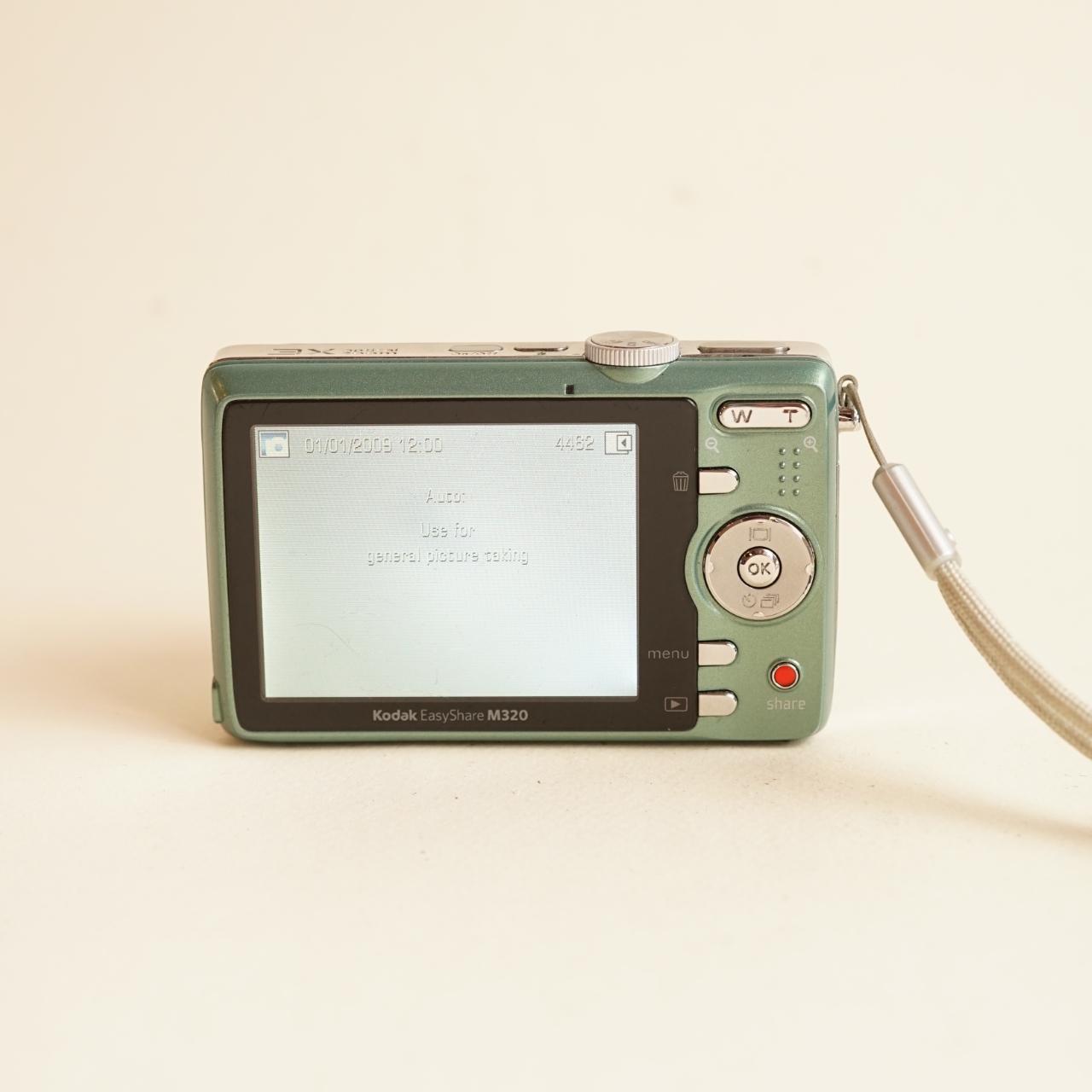 Kodak EasyShare M320 Digital Camera | 9.2MP | Tested & Working | Green