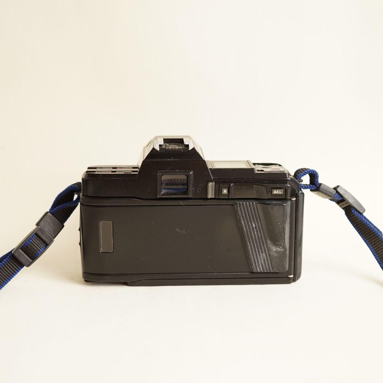 Minolta Maxxum 7000 Film Camera with 35–70mm f/4 Lens | 35mm SLR | Tested & Working | Black