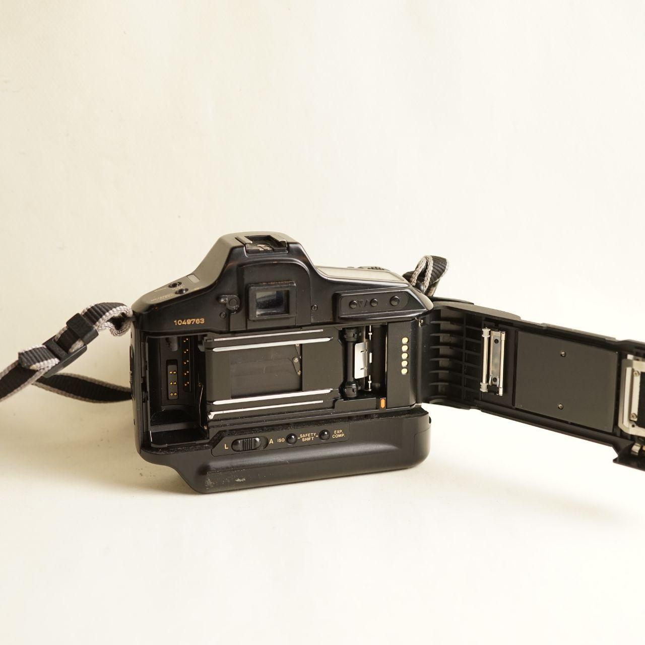 Canon T90 Film Camera | 35mm SLR | Tested & Working | Black