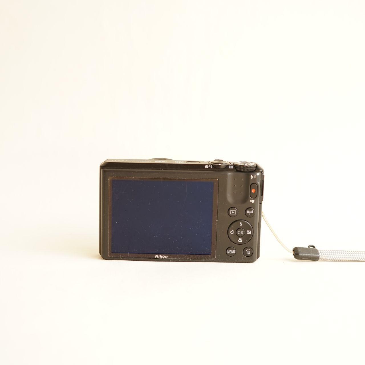 Nikon COOLPIX S7000 動作確認済み COOLPIX S7000 Nikon S7000☆動作確認済み☆バッテリー＋8GBカード付属