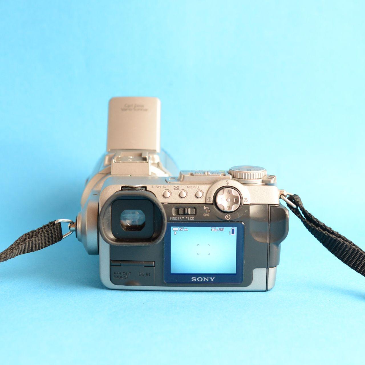Sony Cyber-shot DSC-F707 Digital Camera | 5.0MP | Tested & Working | Silver