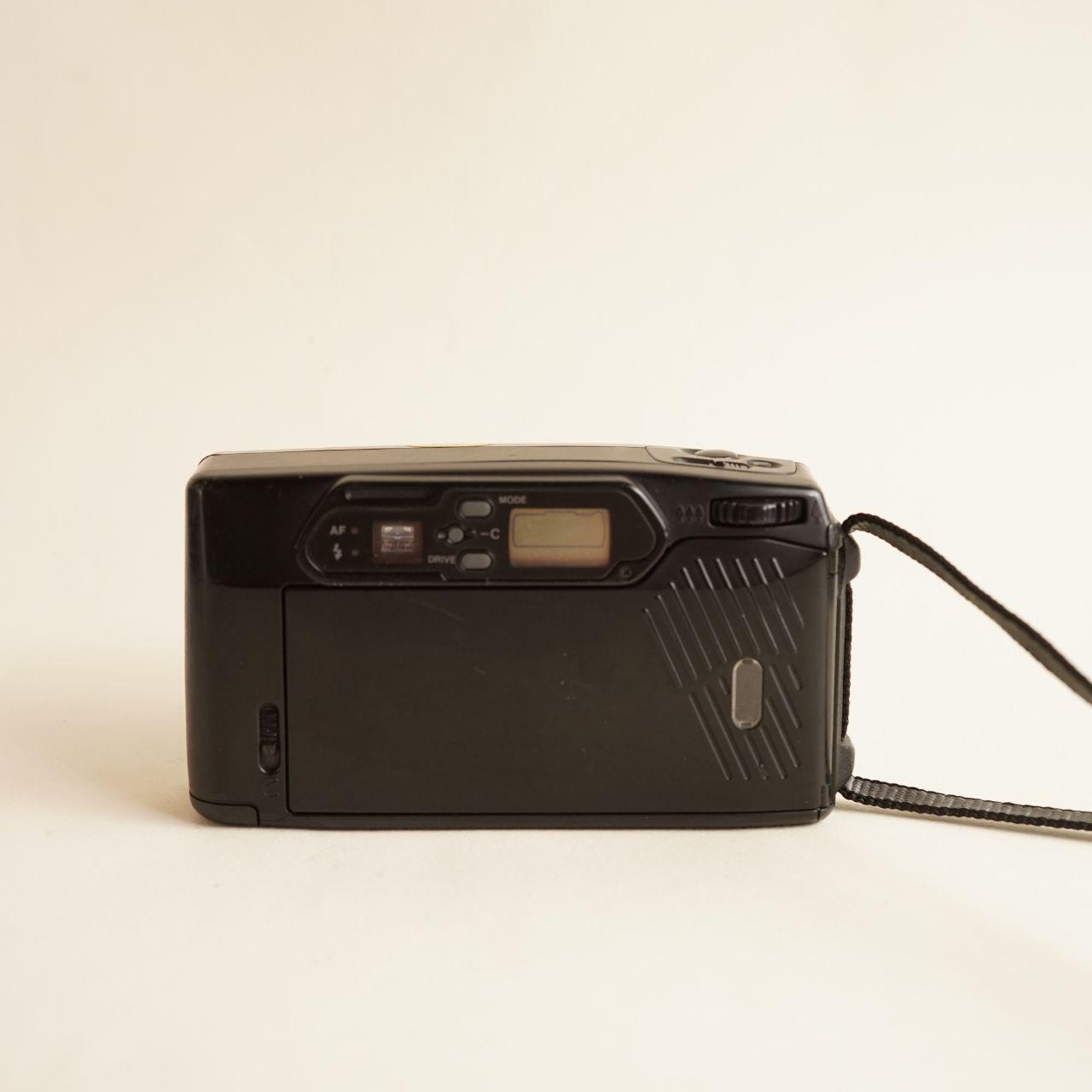 Pentax IQZoom 900 Film Camera | 35mm Point & Shoot | Tested & Working | Black