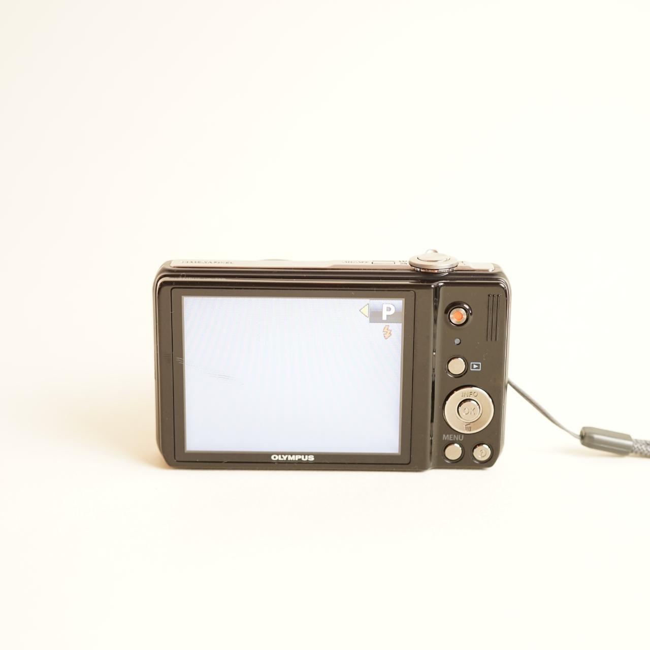 Olympus VR-310 Digital Camera | 14MP | Read Description | Black