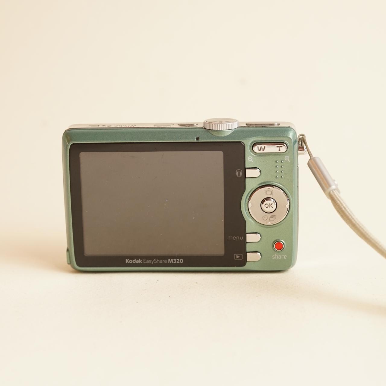 Kodak EasyShare M320 Digital Camera | 9.2MP | Tested & Working | Green