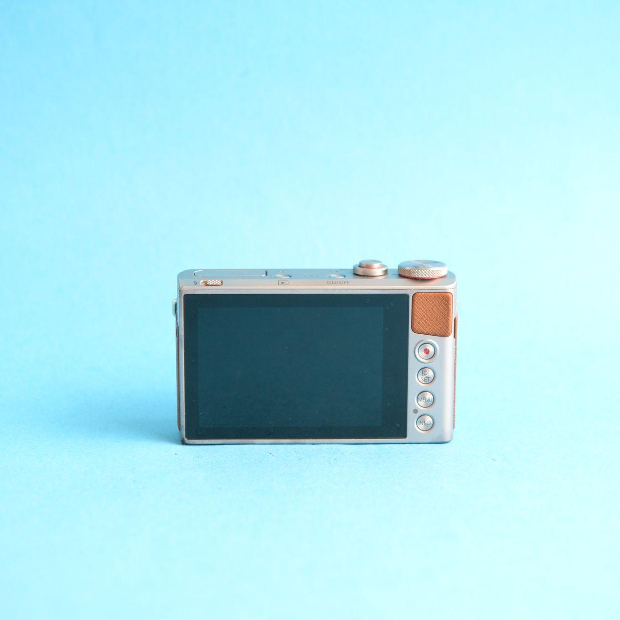 Canon PowerShot G9 X Digital Camera | 20.2MP | Read Description | Silver & Tan