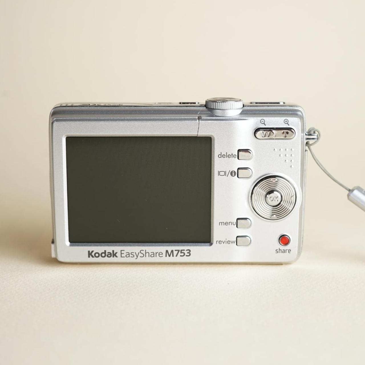 Kodak EasyShare M753 | 7.0MP Digital Camera | Tested & Working | Silver