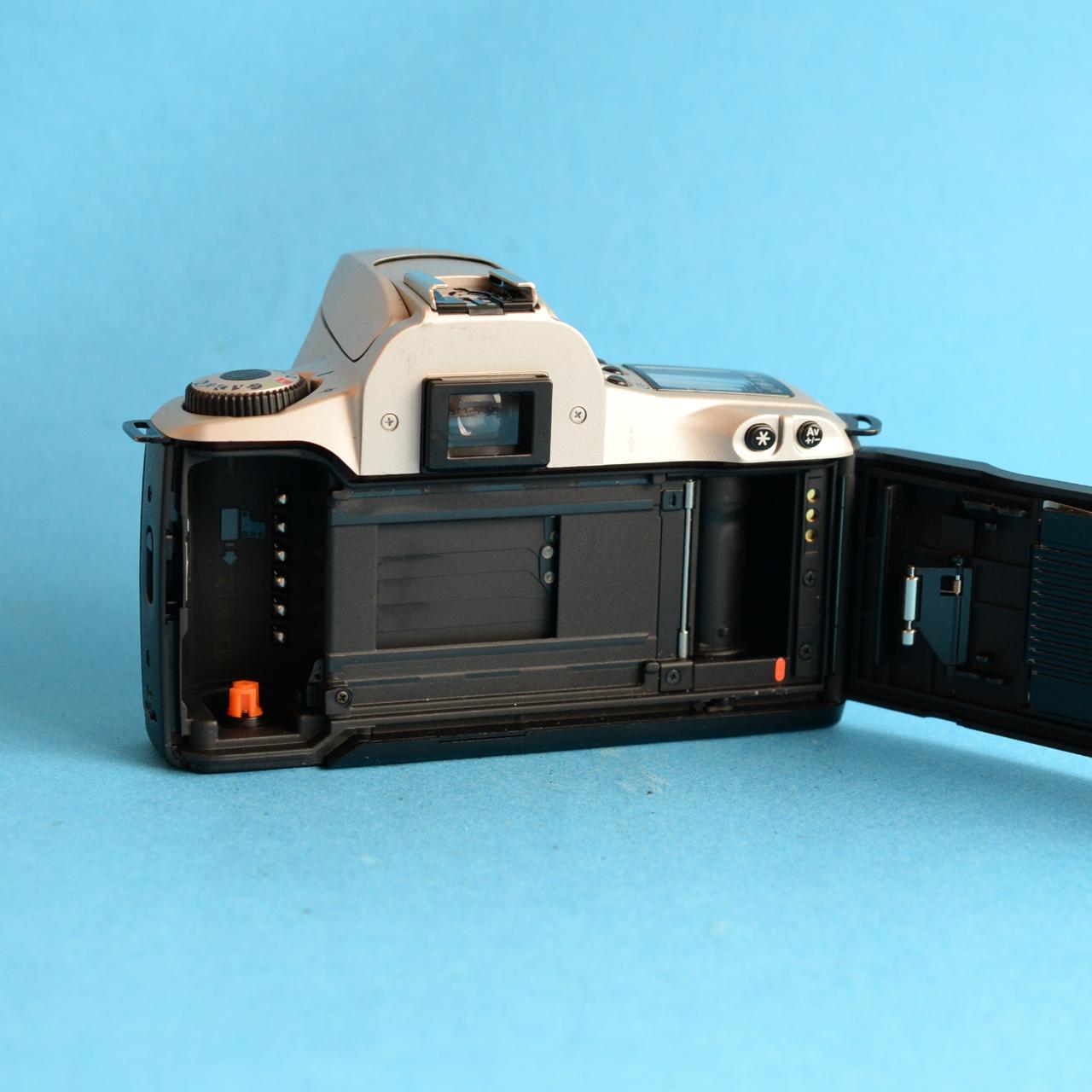 Canon EOS Rebel 2000 Film Camera | 35mm SLR | Read Description | Silver & Black