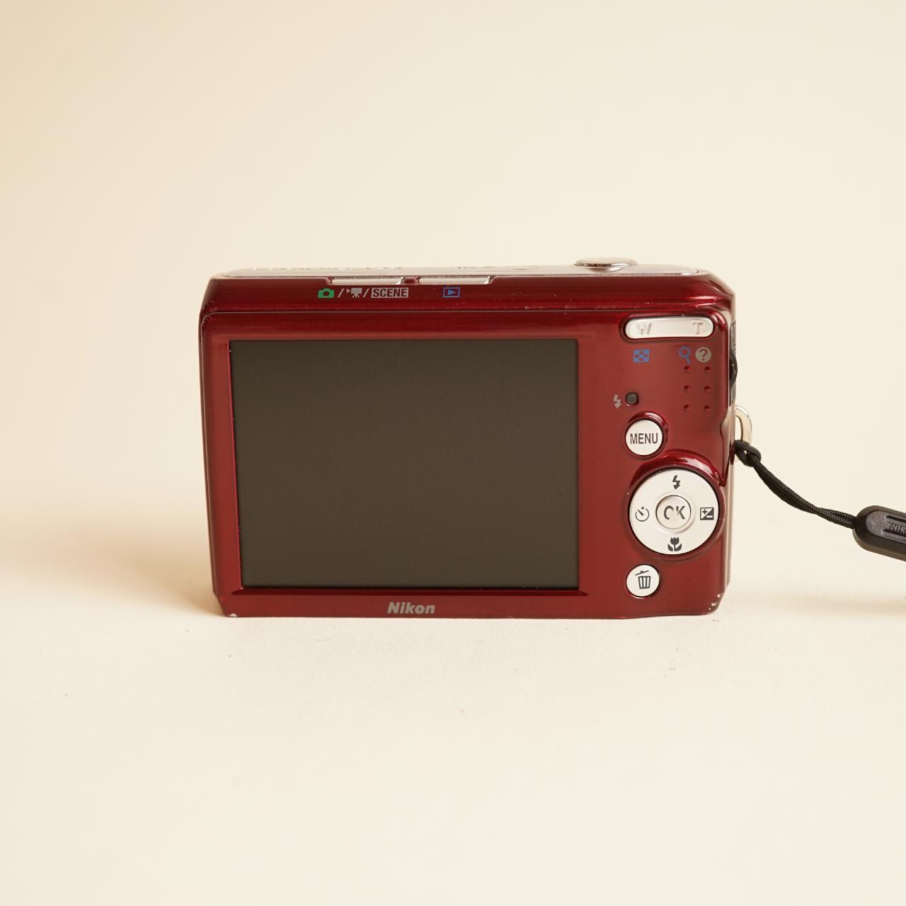 Nikon Coolpix L20 Digital Camera | 10MP | Tested & Working | Red