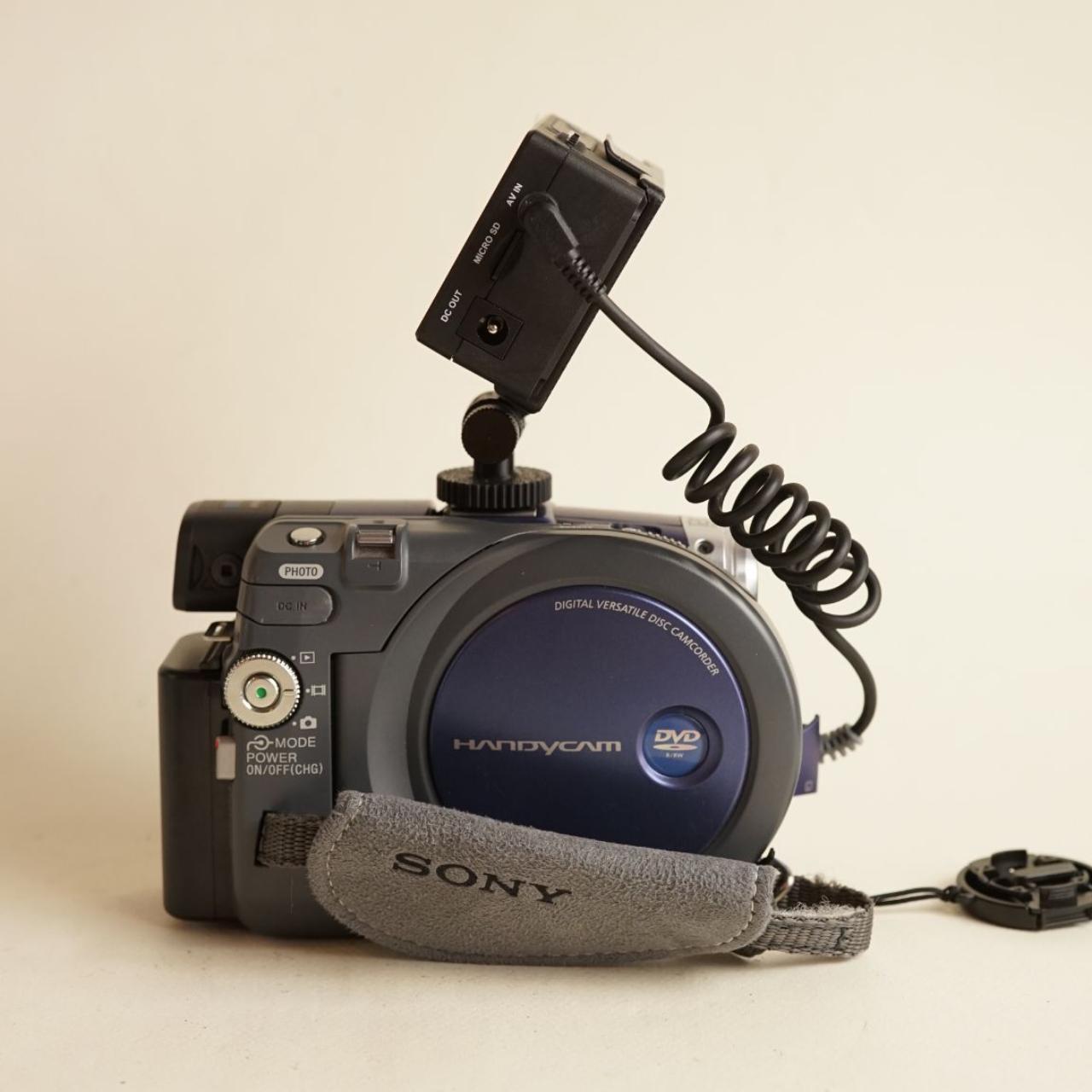 Sony Handycam DCR-DVD101 Camcorder with Tapeless Setup | Tested & Working | Blue