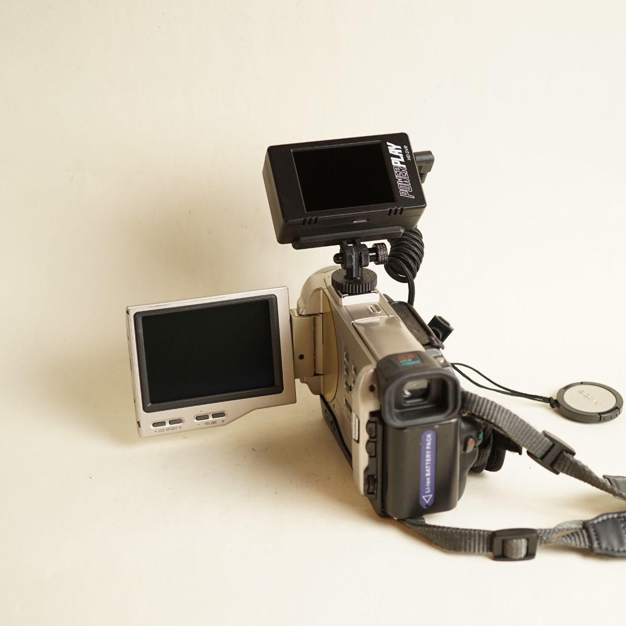 Sony Handycam DCR-TRV8 Camcorder with Tapeless Setup | Tested