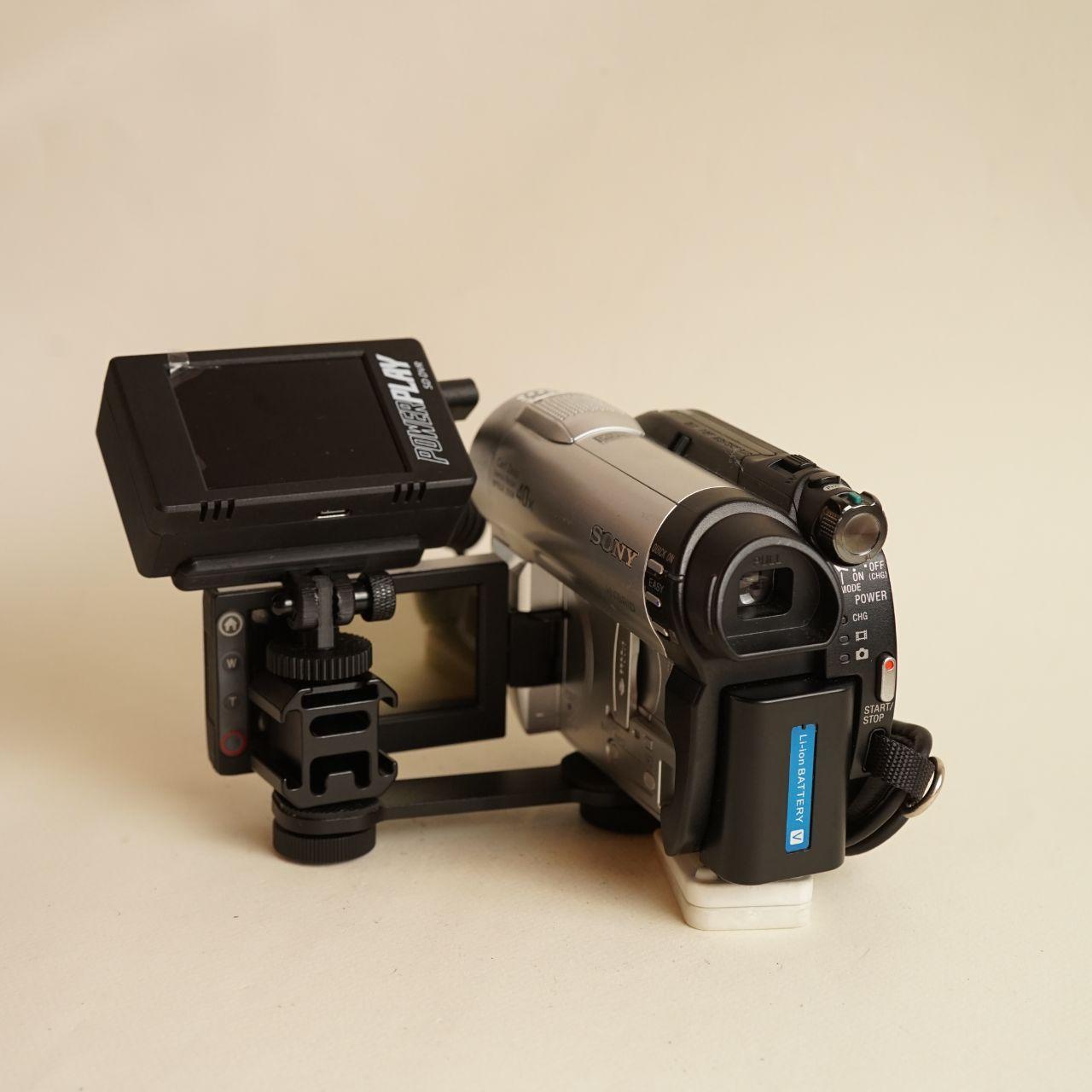 Sony Handycam DCR-DVD610 Camcorder with Tapeless Setup