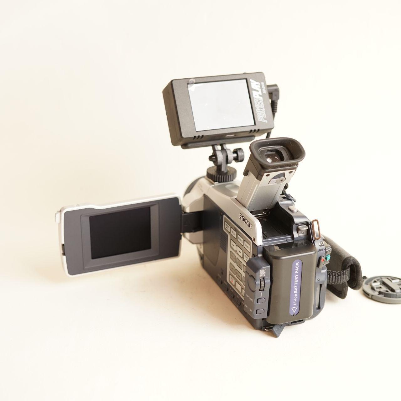 Sony Handycam DCR-TRV18 MiniDV Camcorder with Tapeless Setup | Tested & Working | Silver