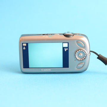 Canon PowerShot SD960 IS Digital Camera | 12.1MP | Tested & Working | Silver
