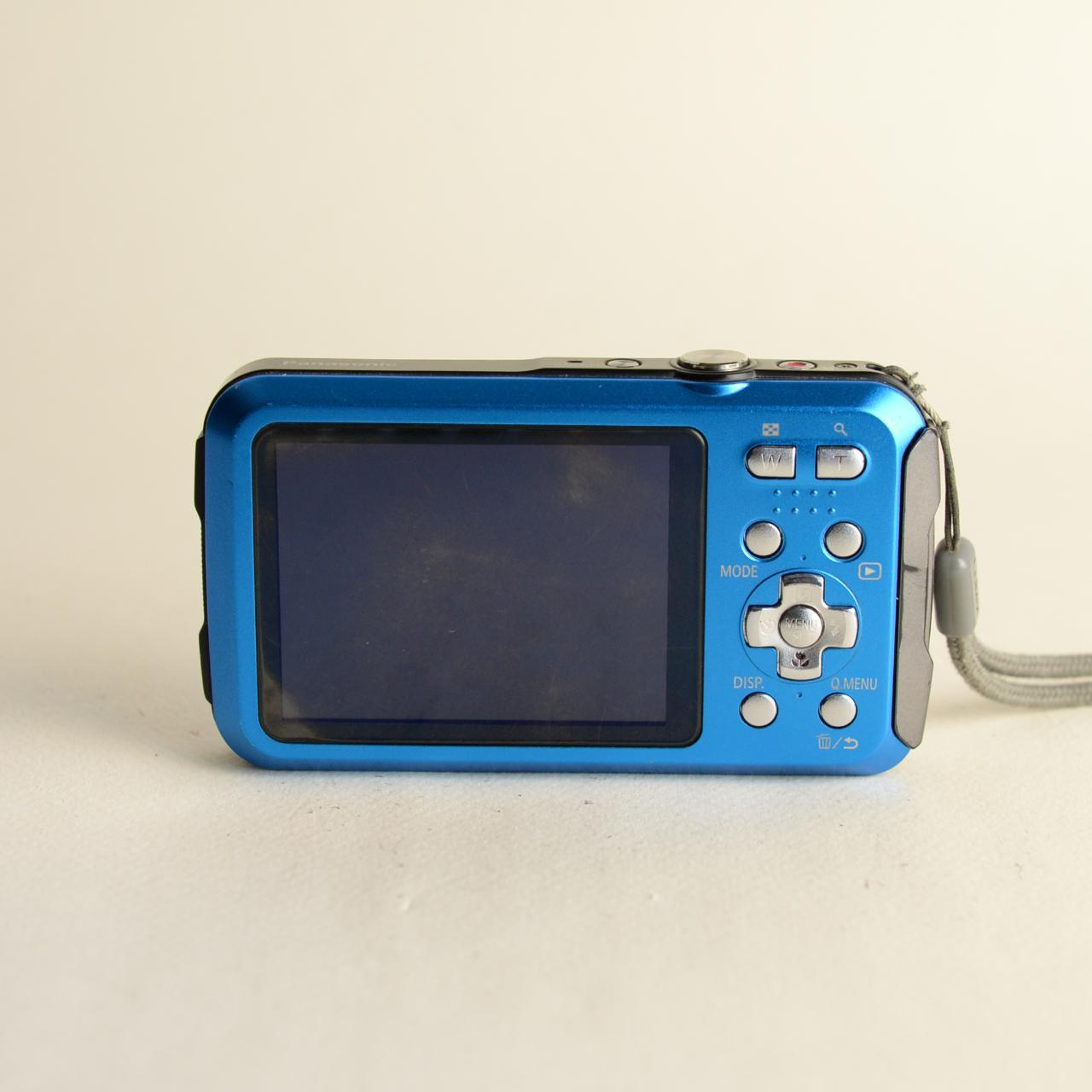 Panasonic LUMIX DMC-TS30 | 16.1MP Digital camera with SD card | Blue