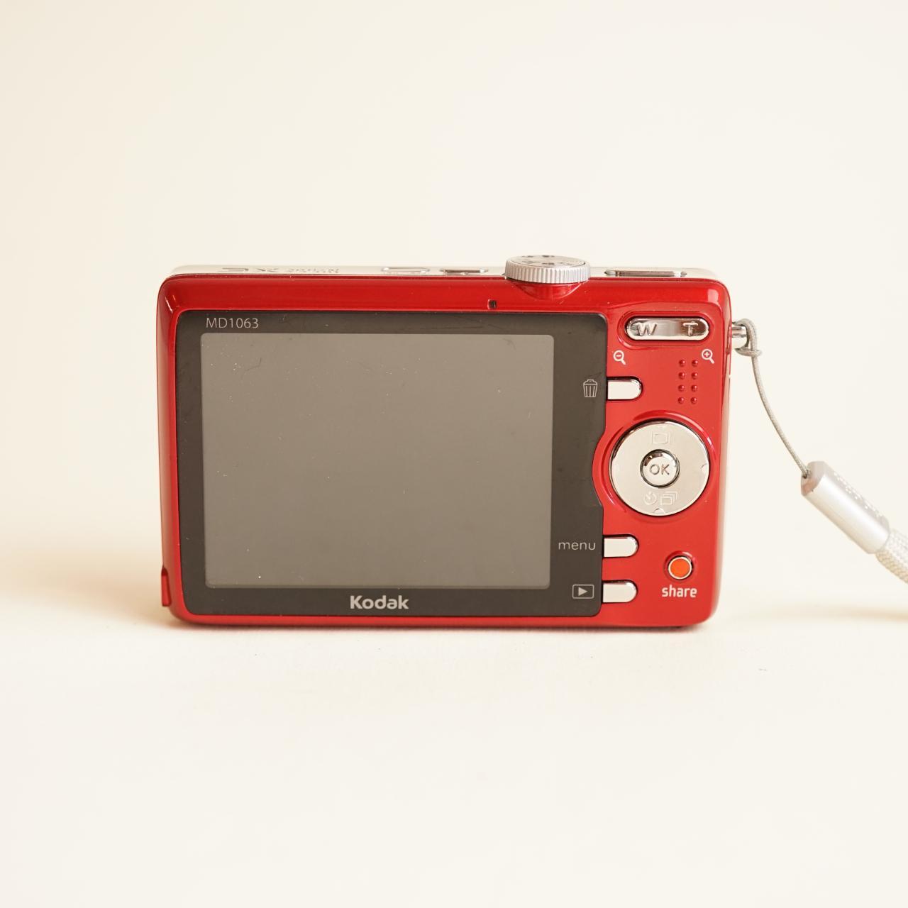 Kodak EasyShare MD1063 Digital Camera | 10.3MP | Tested & Working | Red