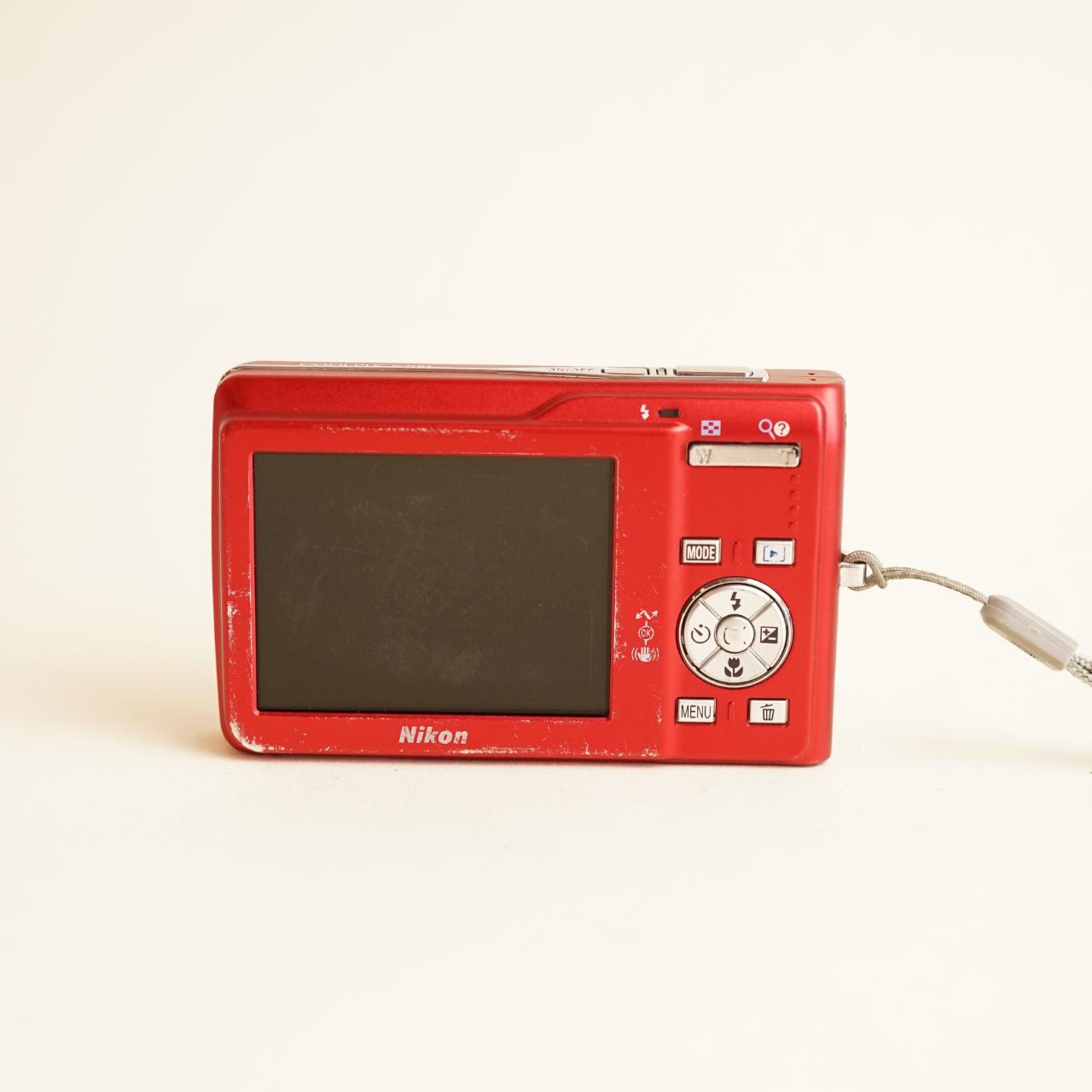 Nikon Coolpix S200 Digital Camera | 7.1MP | Tested & Working | Red