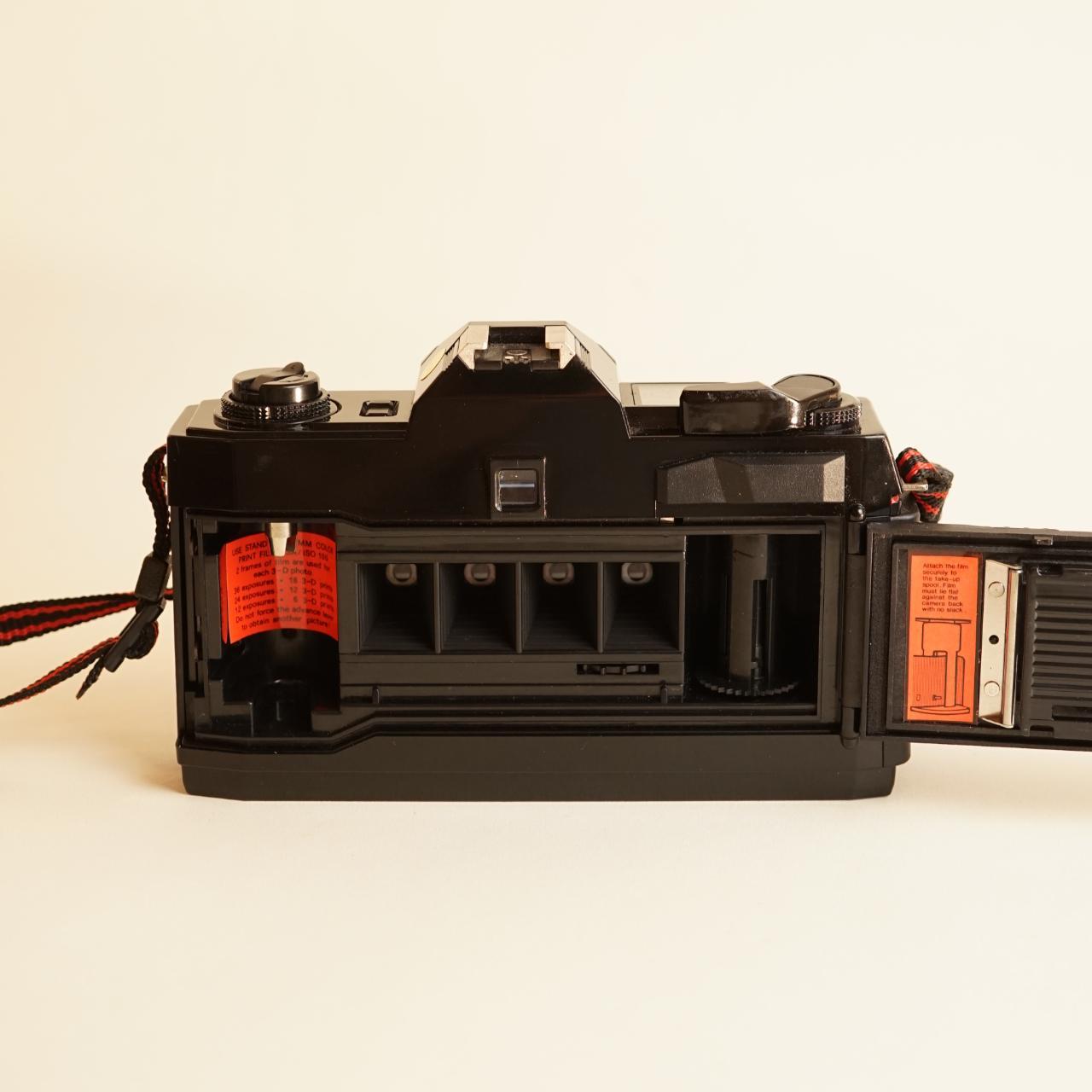 Nishika N8000 Film Camera | 35mm 3D Lenticular | Tested & Working