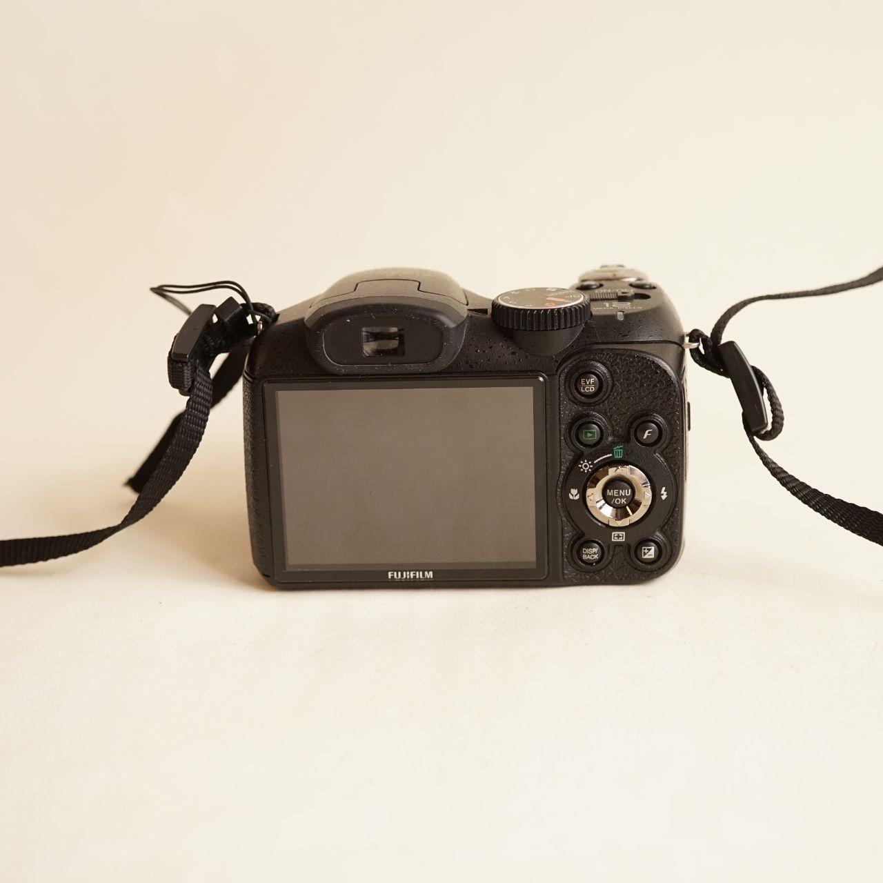 Fujifilm FinePix S2700 Digital Camera | 12MP | Tested & Working | Black
