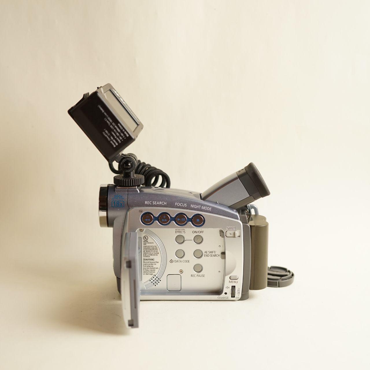 Canon ZR80 MiniDV Camcorder with Tapeless Setup | Tested & Working | Silver