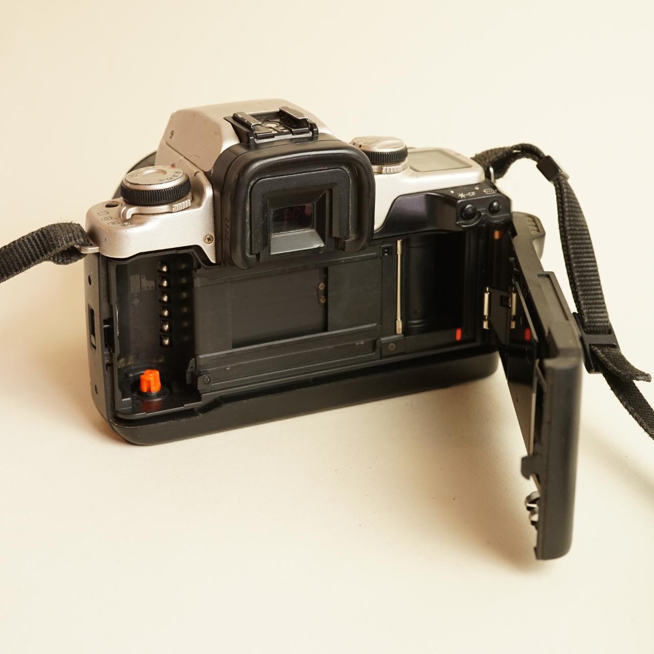 Canon Elan II Film Camera | 35mm SLR | Tested & Working | Silver