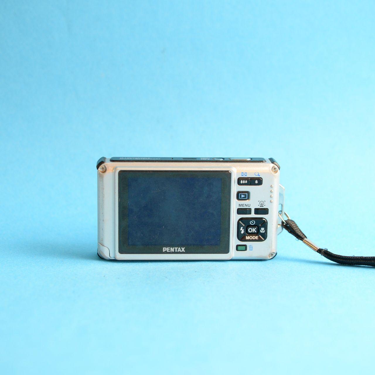 Pentax Optio W80 Digital Camera | 12.1MP | Tested & Working | Silver & Black